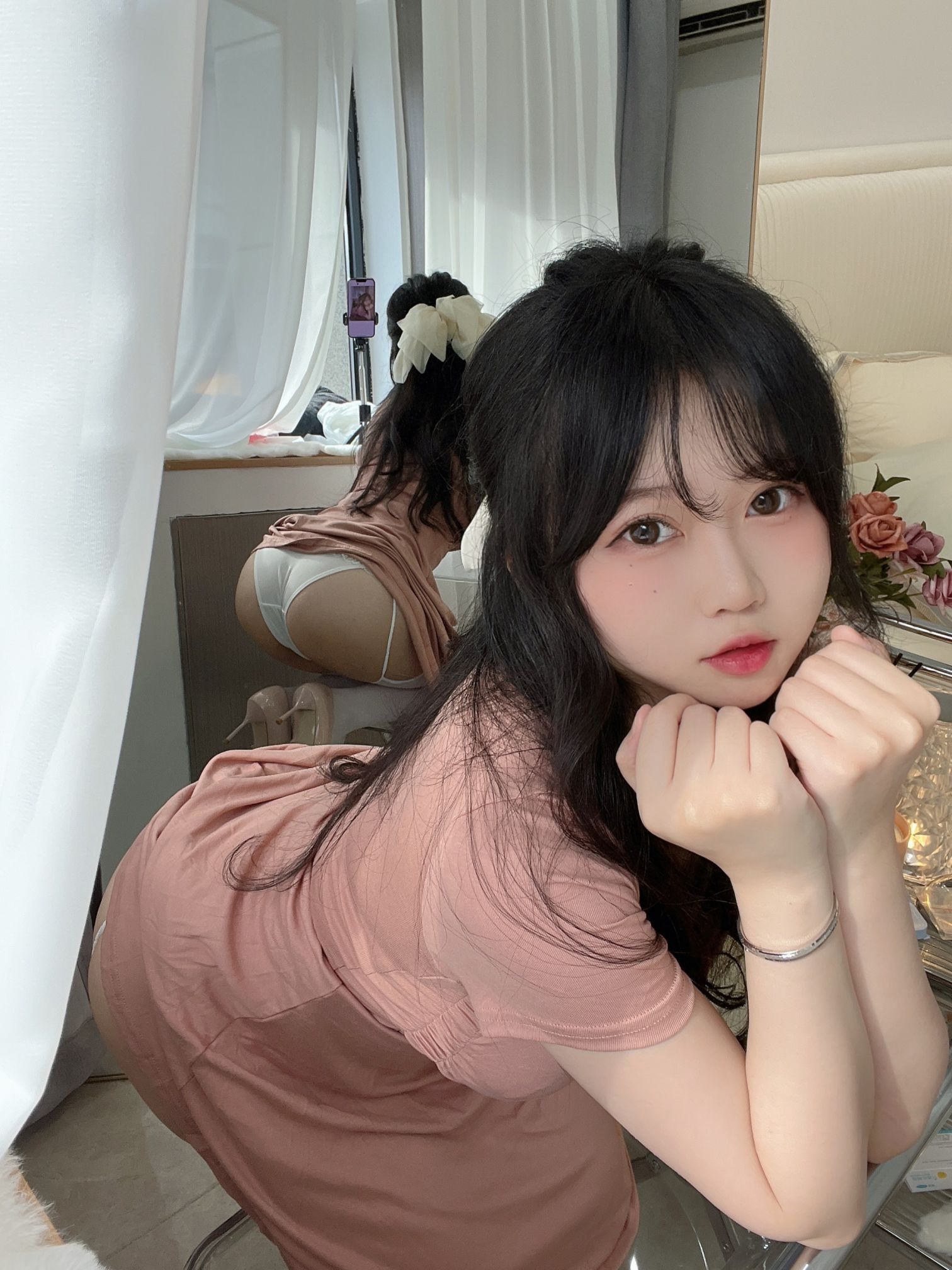 依酱 人妻