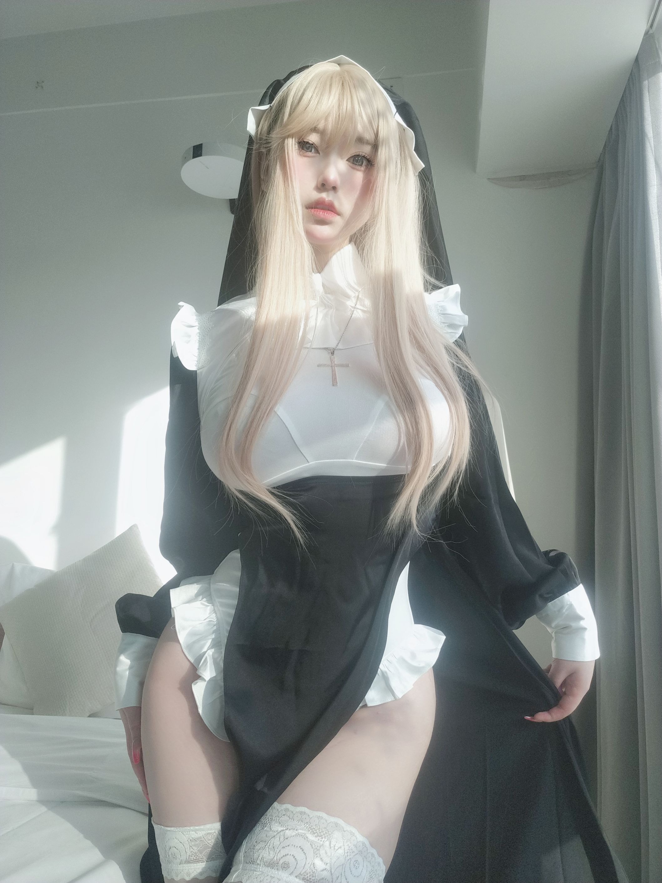 女主K 修女