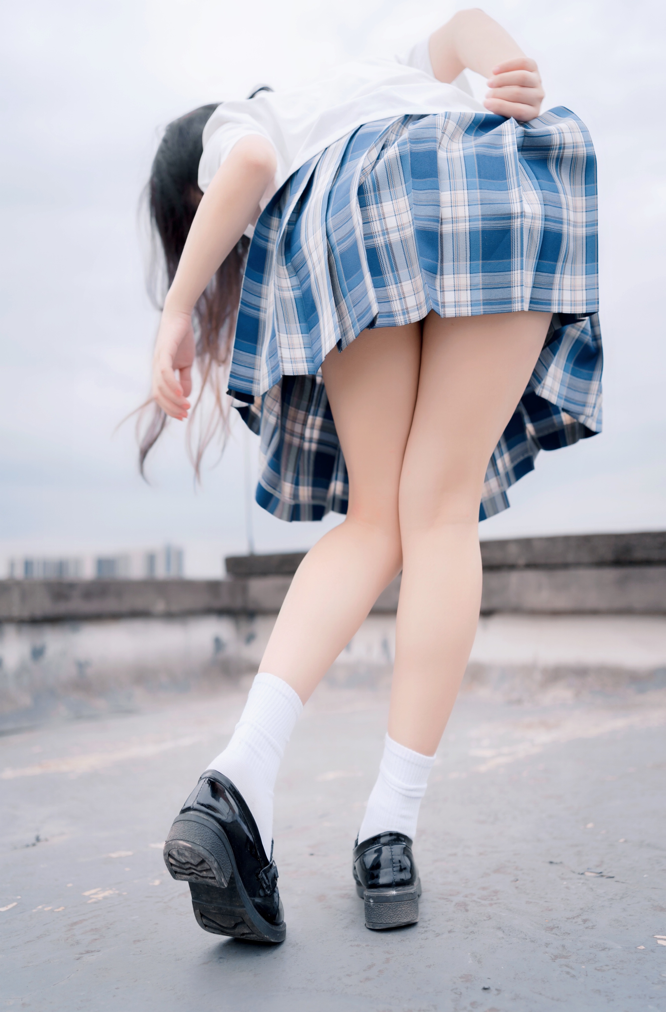usejan(蓝蓝) - 等风来 [42P-84MB]